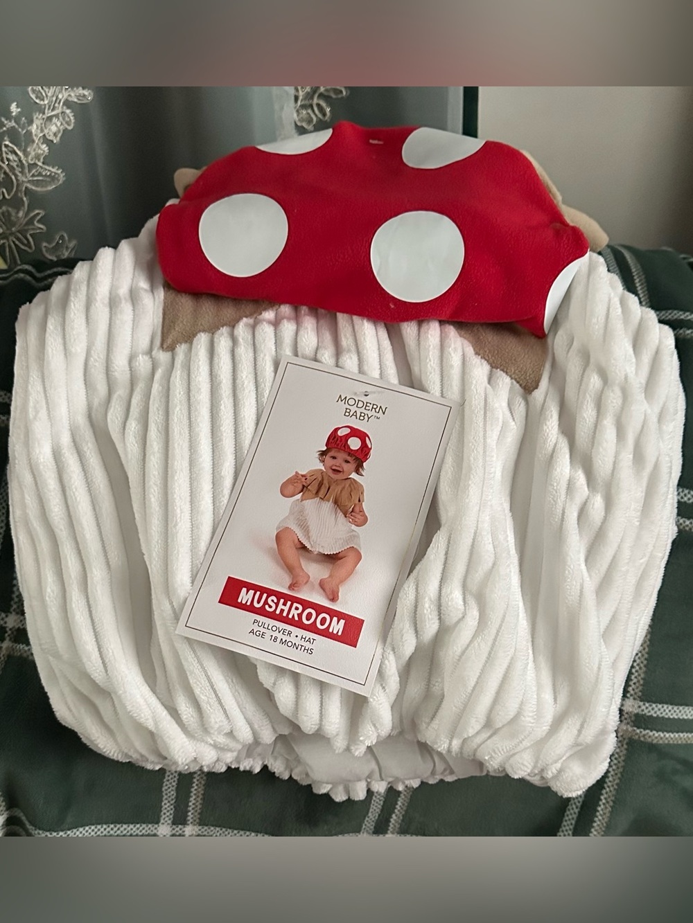 NWT Modern Baby 🍄Mushroom Unisex Costume Pullover w/Snaps & Hat 18 Months